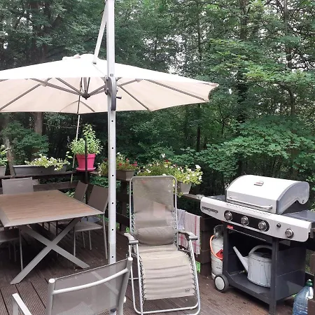 Azur11 Dom wakacyjny Hastiere-par-dela